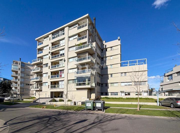 Departamento · 62m² · 3 Ambientes · 1 Cochera