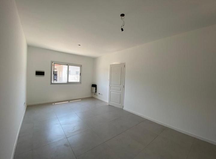 Departamento · 75m² · 3 Ambientes · 2 Cocheras
