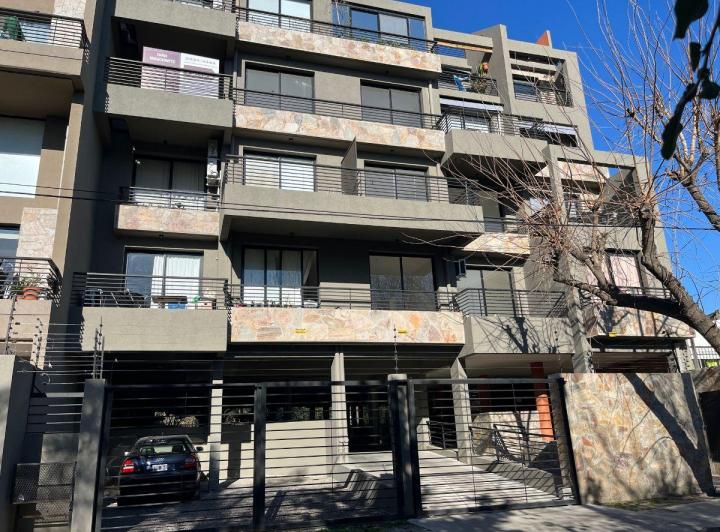 Departamento · 45m² · 2 Ambientes · 1 Cochera