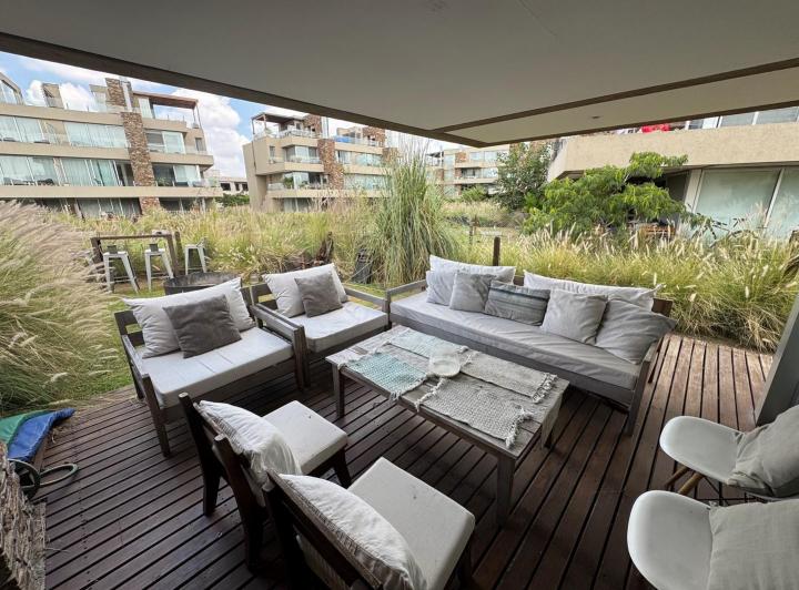 Departamento · 125m² · 4 Ambientes · 1 Cochera