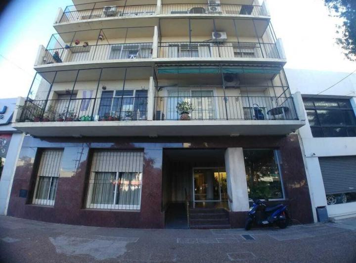 Departamento · 76ha · 3 Ambientes