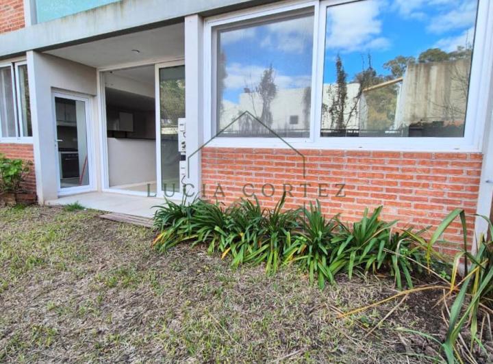 Departamento · 50m² · 2 Ambientes · 1 Cochera