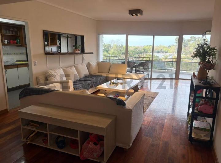 Departamento · 117m² · 4 Ambientes · 1 Cochera