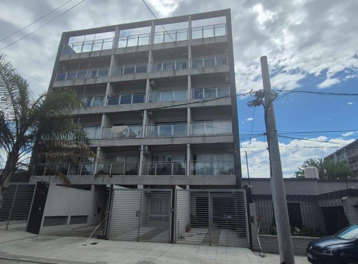 Departamento · 48m² · 2 Ambientes · 1 Cochera