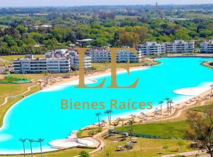 Departamento · 70m² · 3 Ambientes · 6 Cocheras