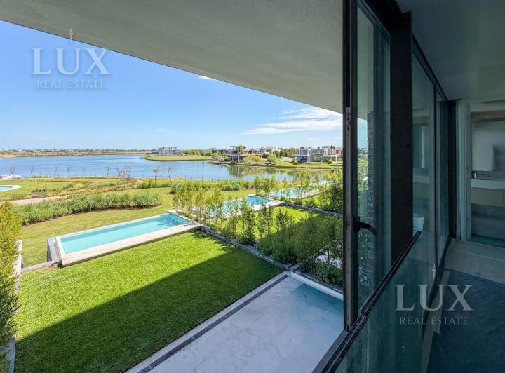 Departamento · 140m² · 4 Ambientes · 2 Cocheras