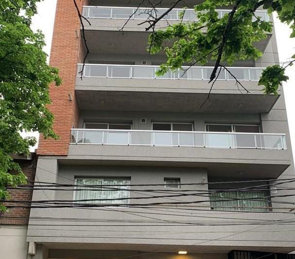 Departamento · 80m² · 3 Ambientes · 1 Cochera