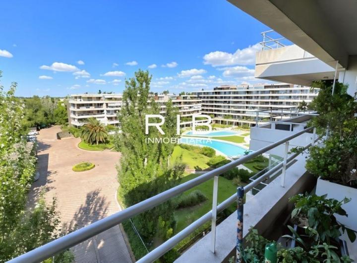 Departamento · 235m² · 4 Ambientes · 2 Cocheras