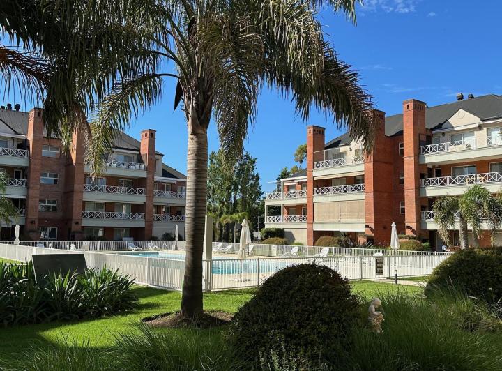 Departamento · 100m² · 4 Ambientes · 2 Cocheras