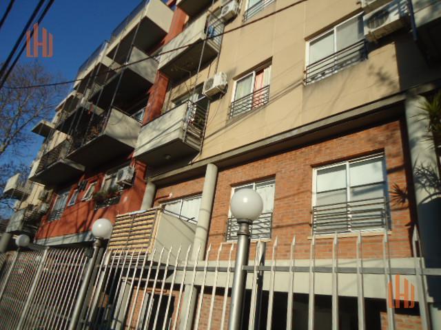 Departamento · 50m² · 2 Ambientes · 1 Cochera