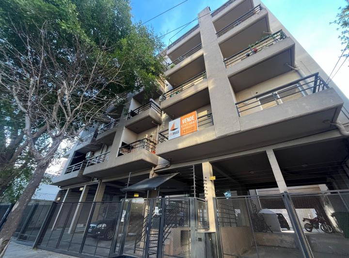 Departamento · 45m² · 2 Ambientes · 1 Cochera