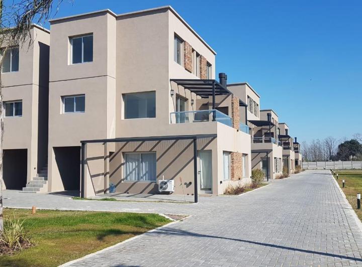 Departamento · 65m² · 3 Ambientes · 1 Cochera