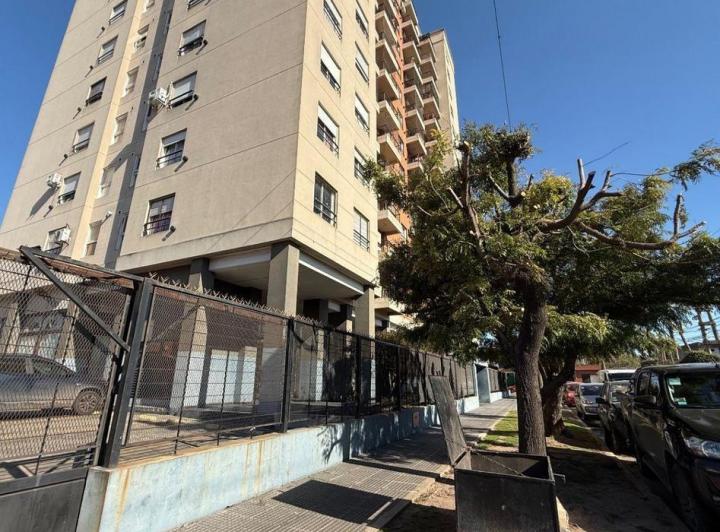 Departamento · 85ha · 4 Ambientes · 1 Cochera