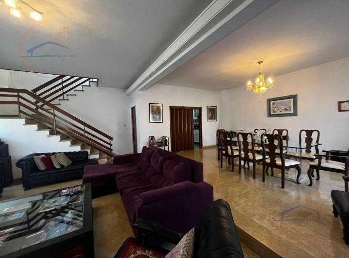Departamento · 270m² · 5 Ambientes · 1 Cochera