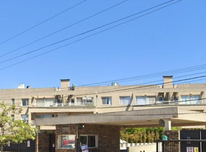 Departamento · 55m² · 2 Ambientes · 1 Cochera