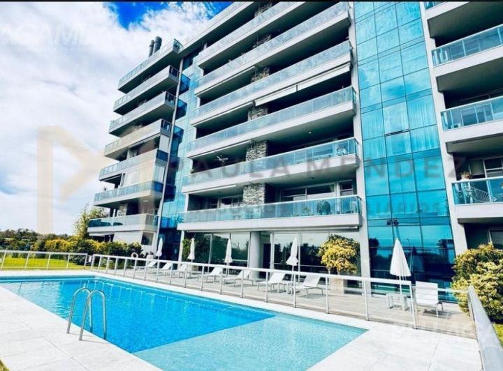 Departamento · 105m² · 3 Ambientes · 1 Cochera