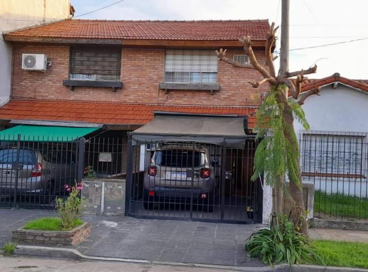 Departamento · 200m² · 3 Ambientes
