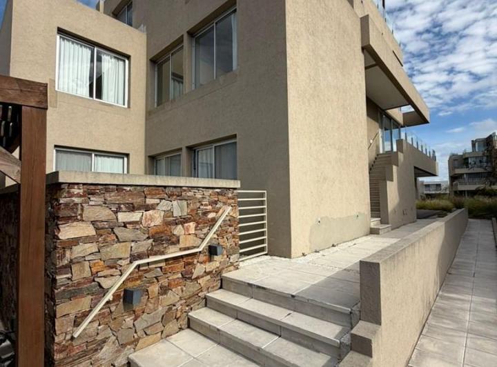 Departamento · 112m² · 3 Ambientes · 1 Cochera