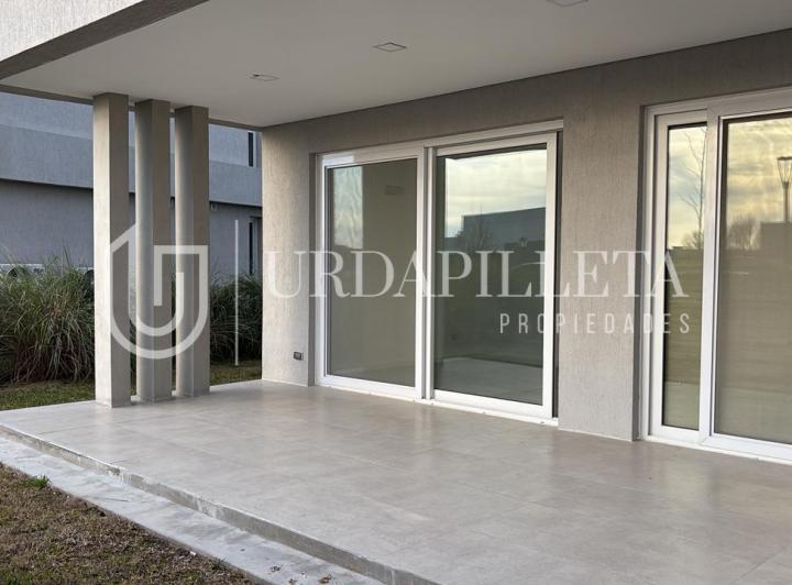 Departamento · 83m² · 2 Ambientes · 1 Cochera