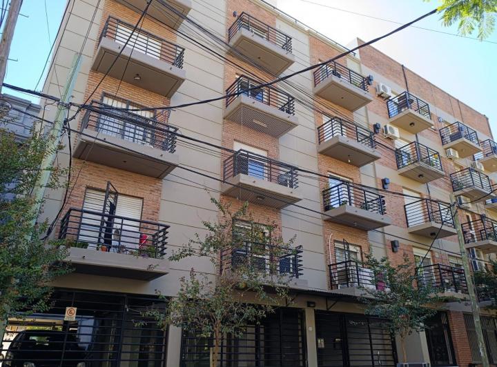 Departamento · 33m² · 2 Ambientes · 1 Cochera
