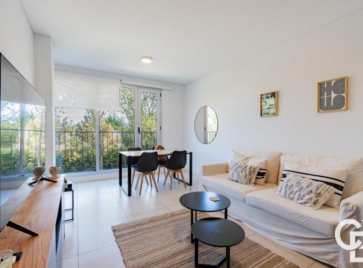 Departamento · 43m² · 2 Ambientes · 1 Cochera