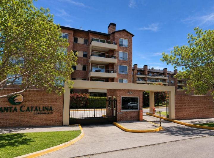 Departamento · 77m² · 3 Ambientes · 1 Cochera