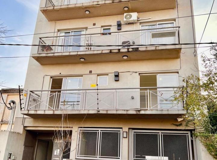Departamento · 57m² · 3 Ambientes · 1 Cochera