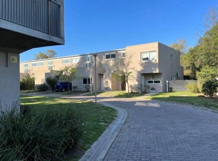 Departamento · 50m² · 2 Ambientes · 1 Cochera