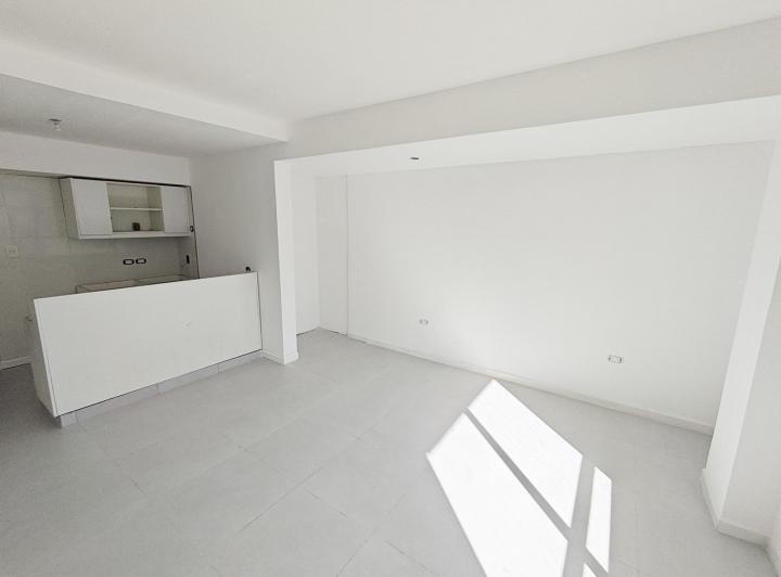 Departamento · 32m² · 1 Ambiente · 6 Cocheras