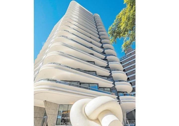 Departamento · 177m² · 4 Ambientes · 1 Cochera