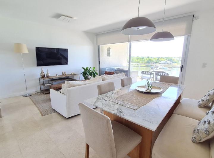 Departamento · 90m² · 3 Ambientes · 2 Cocheras
