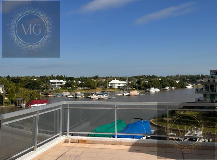Departamento · 97m² · 4 Ambientes · 2 Cocheras
