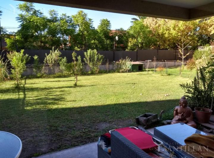 Departamento · 56m² · 2 Ambientes · 1 Cochera