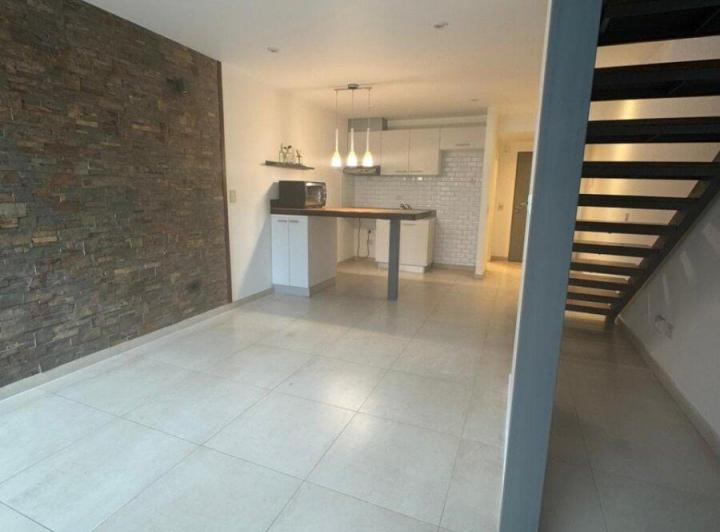Departamento · 50m² · 2 Ambientes · 1 Cochera