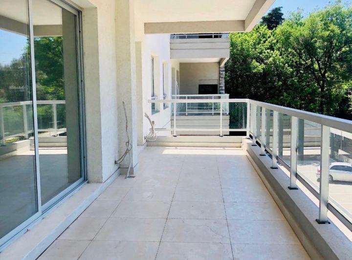 Departamento · 50m² · 2 Ambientes · 1 Cochera