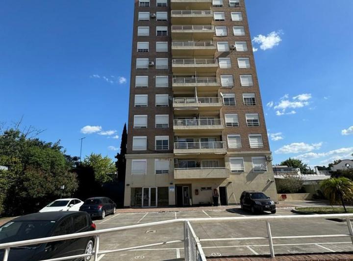 Departamento · 60m² · 3 Ambientes · 1 Cochera