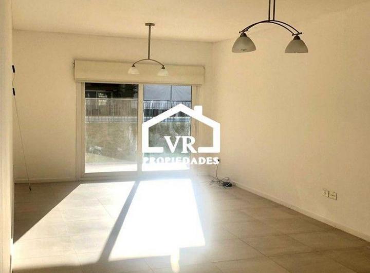Departamento · 100m² · 3 Ambientes · 1 Cochera