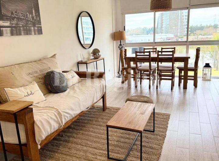Departamento · 60m² · 2 Ambientes · 1 Cochera