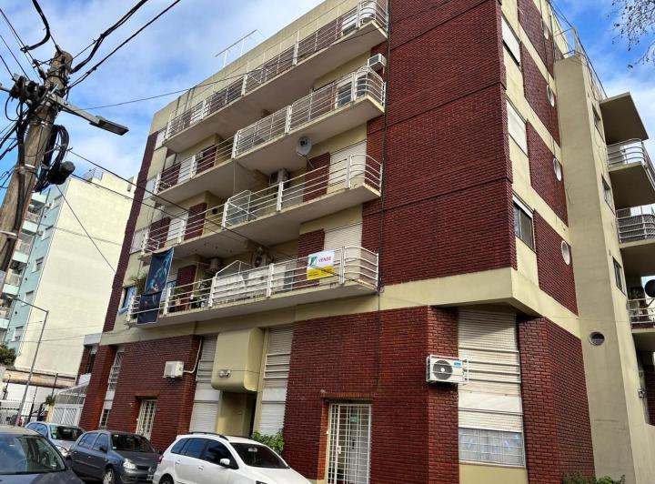 Departamento · 70m² · 3 Ambientes · 2 Cocheras