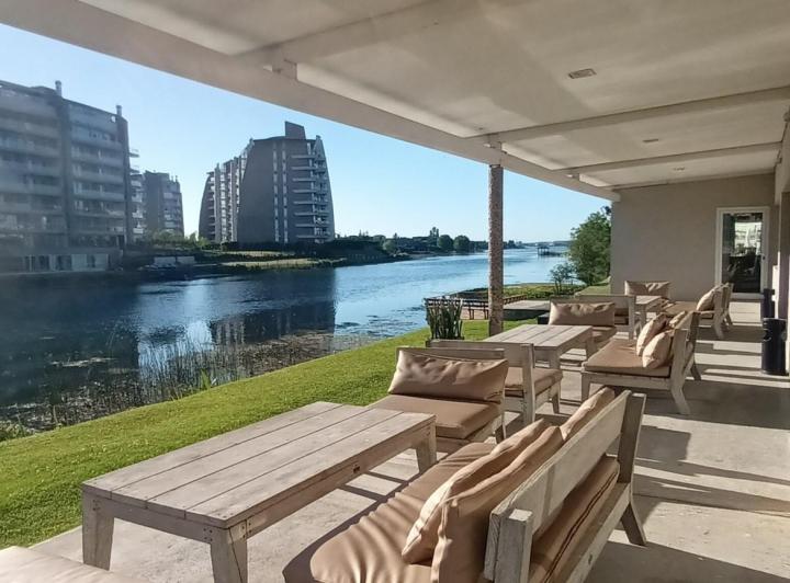 Departamento · 4930m² · 2 Ambientes · 1 Cochera