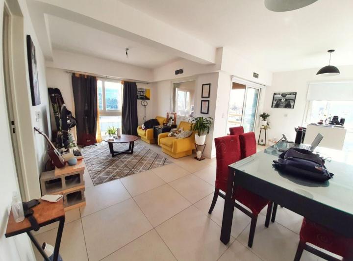 Departamento · 60m² · 2 Ambientes · 1 Cochera