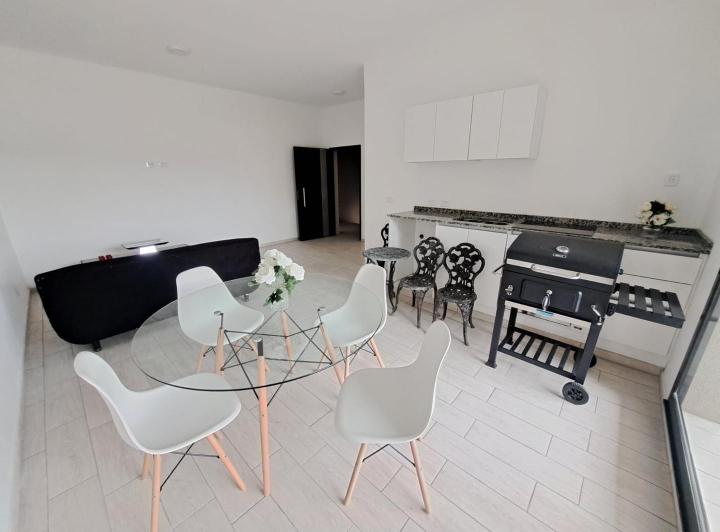 Departamento · 52m² · 3 Ambientes · 2 Cocheras