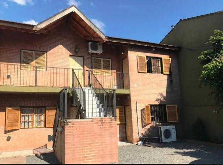 Departamento · 53m² · 4 Ambientes · 1 Cochera