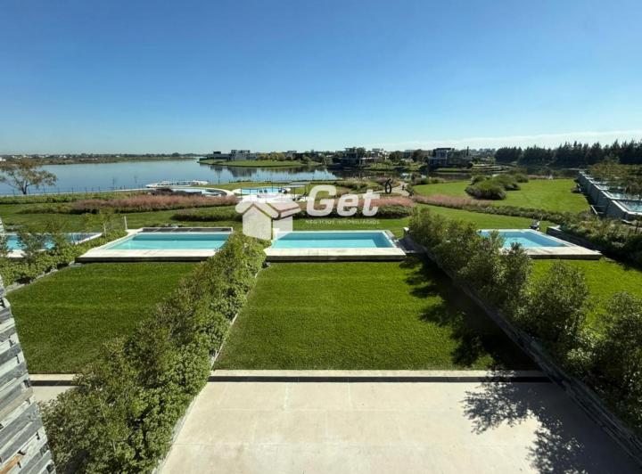 Departamento · 142m² · 4 Ambientes · 2 Cocheras
