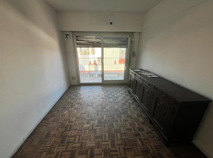 Departamento · 80m² · 4 Ambientes · 1 Cochera