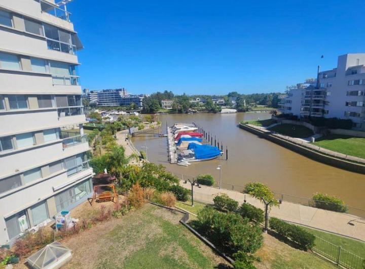 Departamento · 116m² · 3 Ambientes · 2 Cocheras