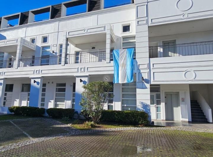 Departamento · 51m² · 2 Ambientes · 1 Cochera