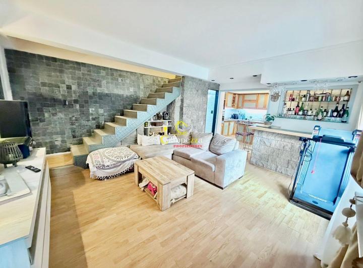 Departamento · 78m² · 4 Ambientes