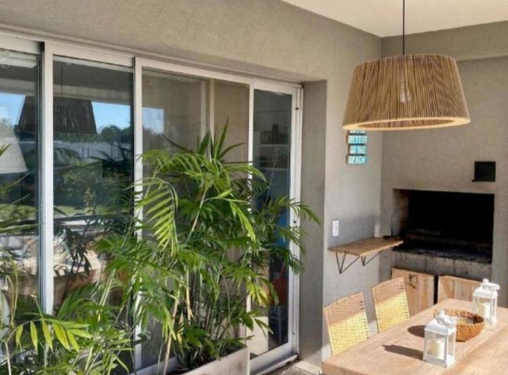 Departamento · 90m² · 4 Ambientes · 1 Cochera