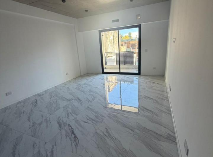 Departamento · 42m² · 2 Ambientes · 1 Cochera